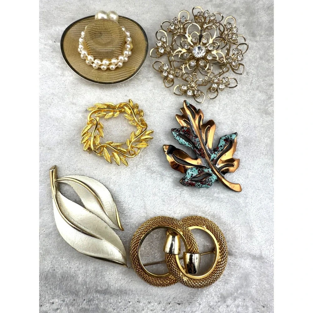 Vintage Brooch Lot Leaf‎ Hat Flower Gold Tone Some Signed